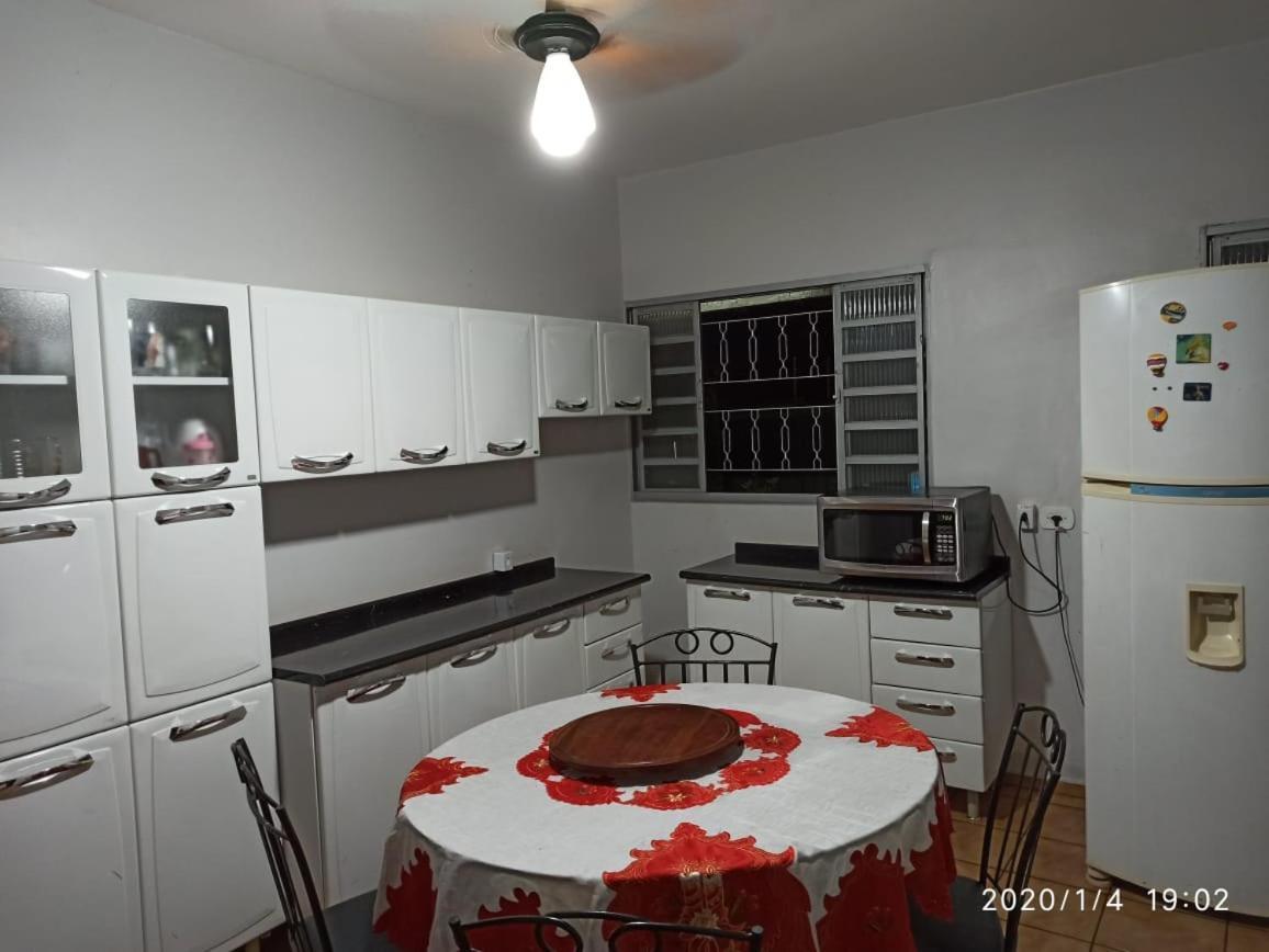 הוילה Dourados Guest Flat House מראה חיצוני תמונה